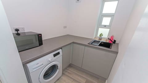 Utility and boot room