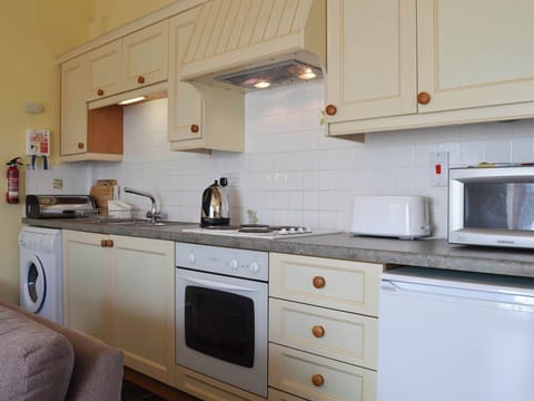 Well appointed kitchen | Tregella Farm Cottage, Near Padstow