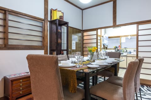 Dining |Samurai House Tokyo Family Stays |Spacious