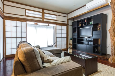 Living room and entertainment area |Samurai House Tokyo Family Stays |Spacious