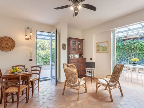 Ceiling Fan, Property, Room, Furniture, Mechanical Fan, Building, Ceiling, Floor, Interior Design, Real Estate