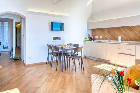 Kitchen, Living Room