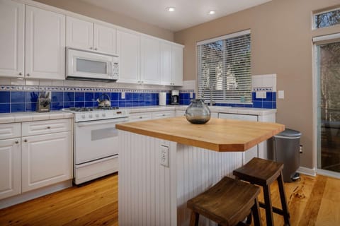 "... well appointed kitchen available for family meals."- Joan