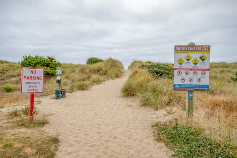 Bayshore Beach Club-4.jpg