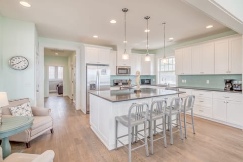Kitchen island with high chairs