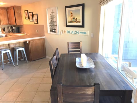 Dining Area and Breakfast Nook