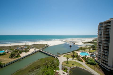 Beach/ocean view