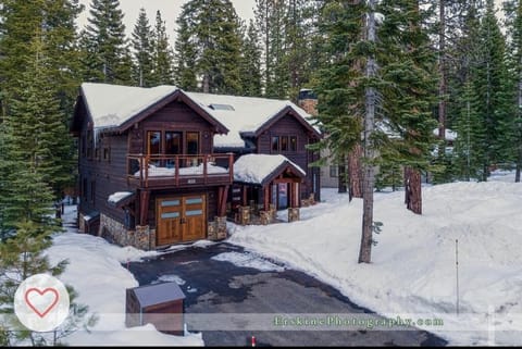 Winter wonder house 