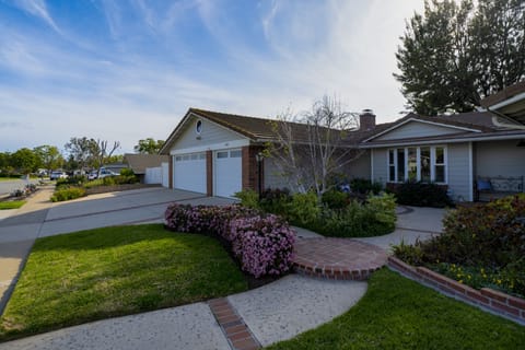 Single story remodeled 4 bedroom ranch in safe and quiet North Tustin.
