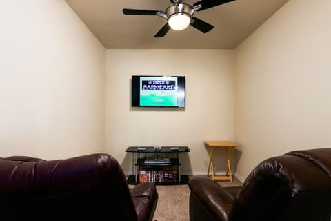 Smart TV, fireplace, video games, DVD player