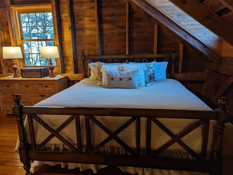 Super comfortable king size bed