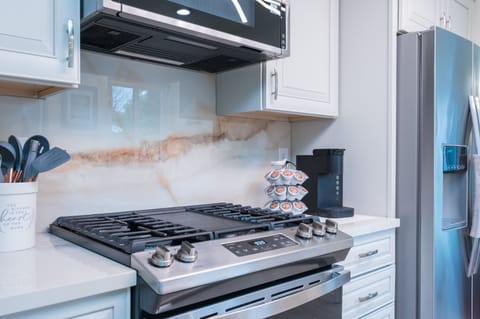 Gas stove and microwave 