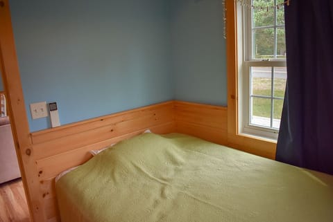 Dúplex de dos dormitorios ubicado a 6,4 kilómetros de la playa de Glendon Road Casa in Dennis Port