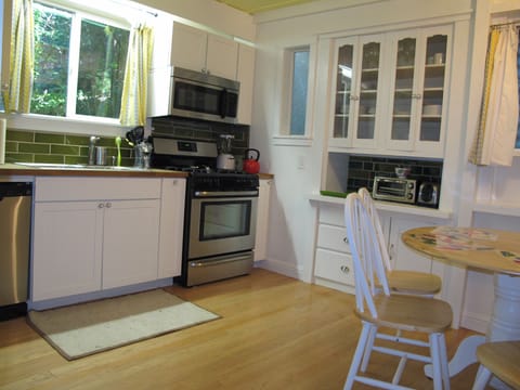 Upstairs well equipt kitchen