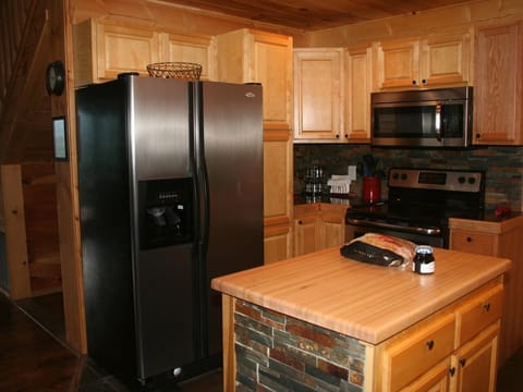 Full kitchen with all cooking supplies provided. Brand new Dishwasher as well.