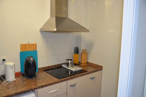 Fridge, microwave, coffee/tea maker, electric kettle