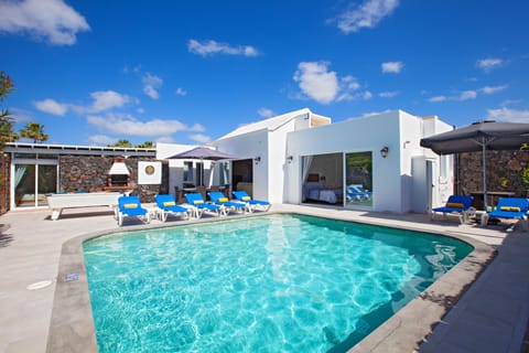 Pool | Outdoor pool, a heated pool