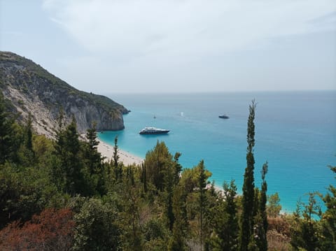 Beach nearby, sun loungers