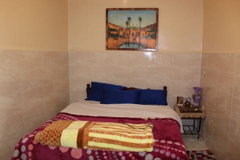 3 bedrooms, in-room safe, WiFi, bed sheets