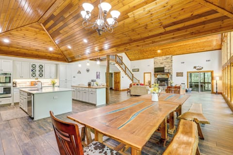 Dining Space | Dishware/Flatware | Central A/C & Heat | 1st Floor