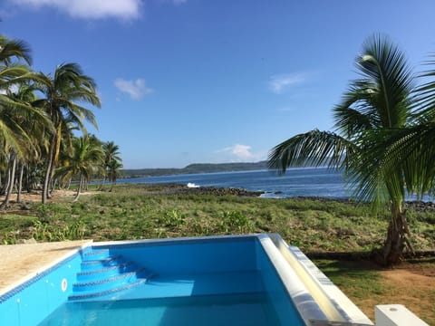 Outdoor pool, an infinity pool