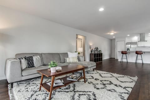 Welcome Home, clean, modern, classic and comfortable living room, fireplace.