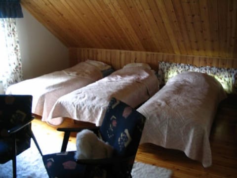 4 bedrooms