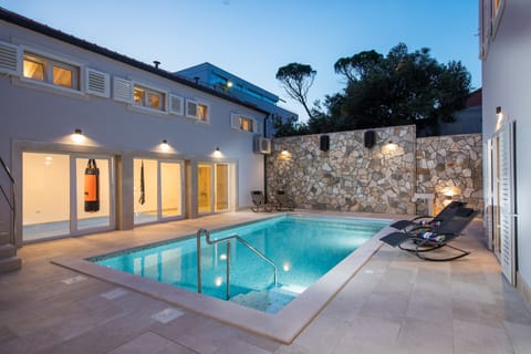 Pool | Outdoor pool, a heated pool