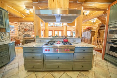 Grand Lodge Gourmet Kitchen