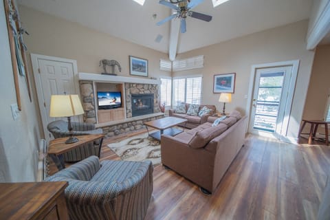 Beautiful vacation property at Starfire!