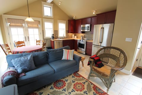 Living/dining/kitchen with gas fireplace