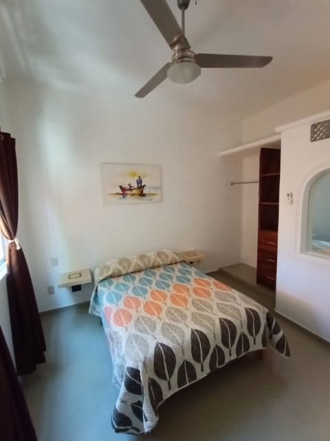 5 bedrooms, in-room safe, iron/ironing board, WiFi