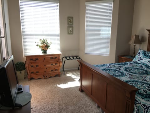 Desk, iron/ironing board, travel crib, WiFi