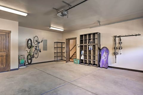 Parking | Heated Garage (2 Vehicles) | Bike, Ski, & Snowboard Storage