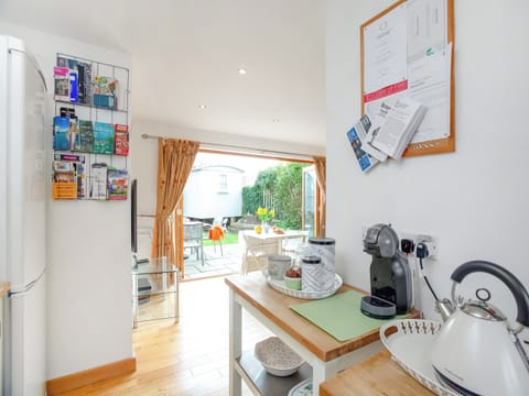 Kitchen | Candles Cottage, Cubert, near Newquay