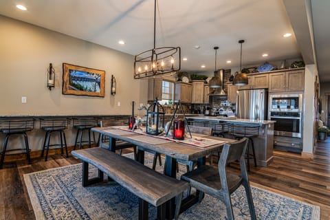 Enjoy a meal together in this great space!