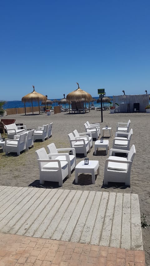 Beach nearby, beach towels