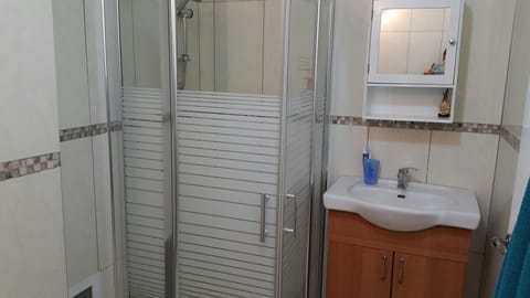 APARTAMENTO AMOS HAIFA Condominio in Haifa