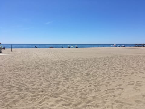 Beach nearby, beach towels