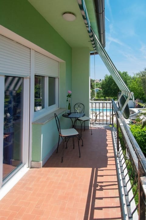 Balcony 1