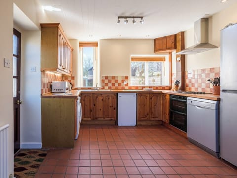 Fully appointed kitchen | Ashby Cottage, Long Compton, near Chipping Norton