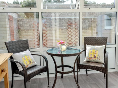 Conservatory | Gwynt y M&ocirc;r, Tywyn