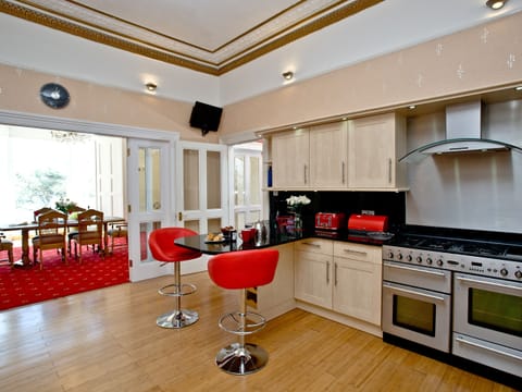 Kitchen | Riviera Mansion, Torquay