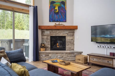 Relax by the fire and watch a movie after a day of skiing or hiking.