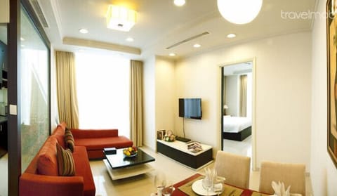 Deluxe 2-Bedroom Suite in HCMC