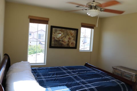 4 bedrooms, in-room safe, iron/ironing board, WiFi