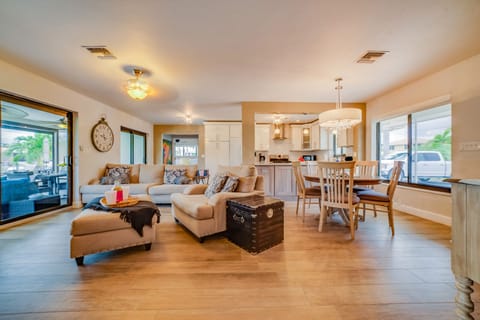 Beautiful open floor plan living room