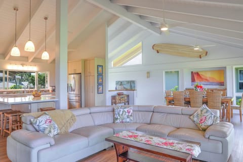 Upstairs living room