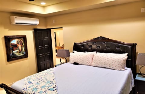 In-room safe, iron/ironing board, WiFi, bed sheets