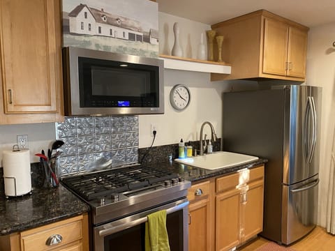 the kitchen has all your basic essentials for cooking!